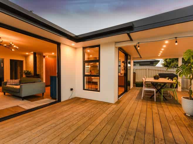 57 Katania Heights, Brightwater