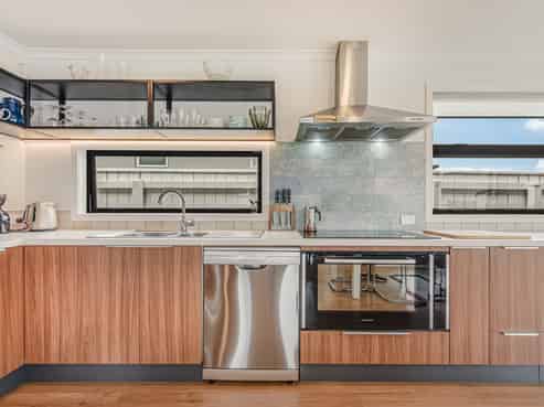 57 Katania Heights, Brightwater