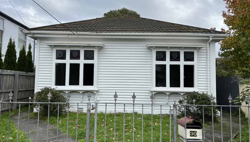30 Dickens Street, Addington