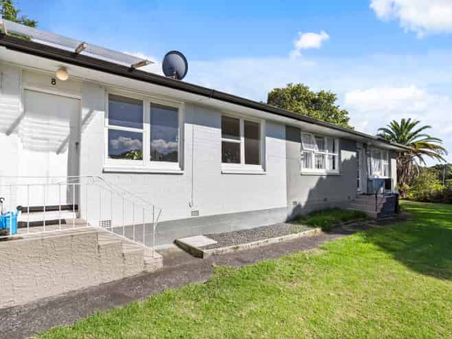 8/3 Begbie Place, Sandringham