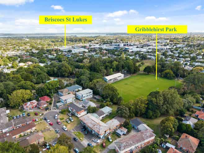 8/3 Begbie Place, Sandringham