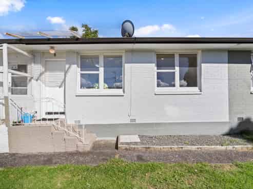 8/3 Begbie Place, Sandringham
