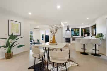 1/40 Jane Eyre Drive, Somerville