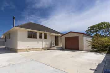 5 Savage Crescent, Marewa