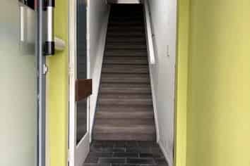 100M² UPSTAIRS OFFICE FOR LEASE
