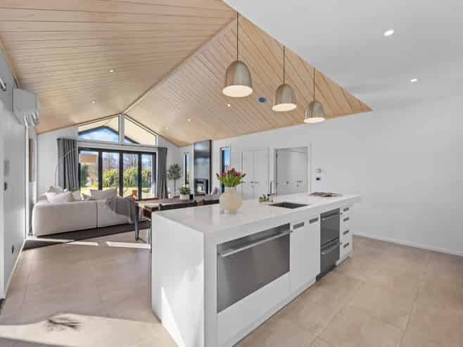 6 Hidden Hills Drive, Wanaka
