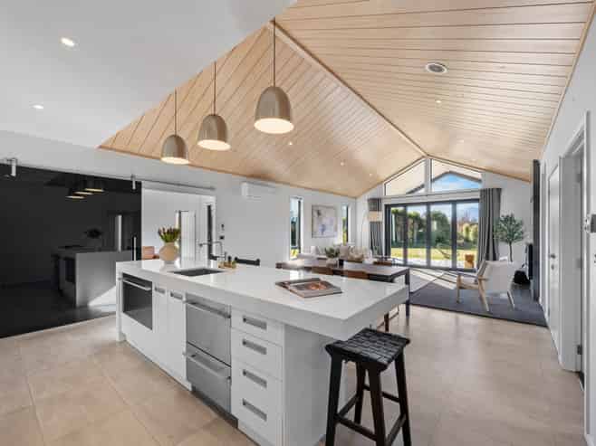 6 Hidden Hills Drive, Wanaka