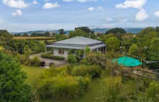 83 Bruce Road, Levin