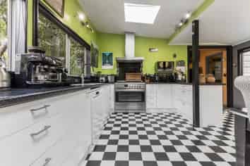 83 Bruce Road, Levin