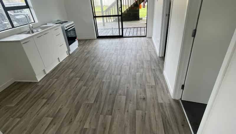 2/7a Clayburn Road, Glen Eden