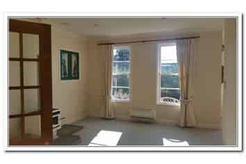 24a Lincoln Road, Carterton