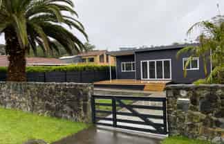 30 Laurence Street, Manly