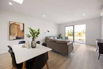 2/31 Lumino Terrace, Peacocke