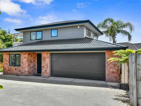 11A Logan Place, Waiuku