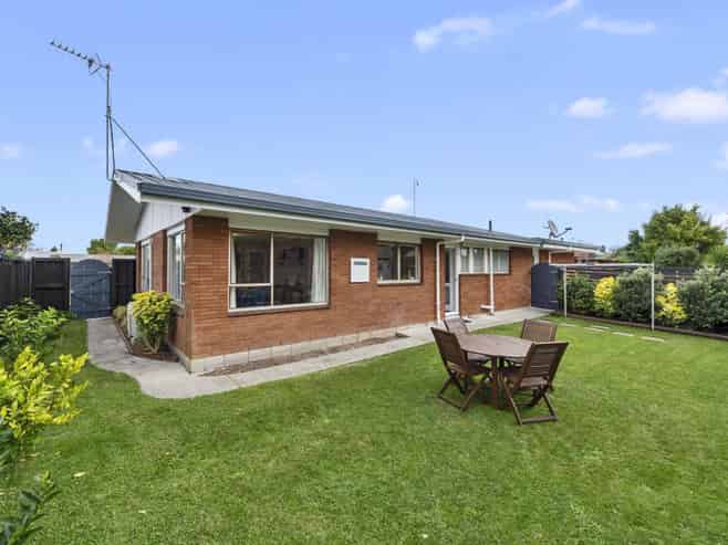 1 Sandringham Road, Enderley