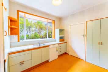 10A Park Lane, Highfield