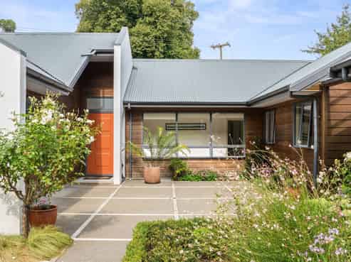 596 Riverside Road, Matokitoki