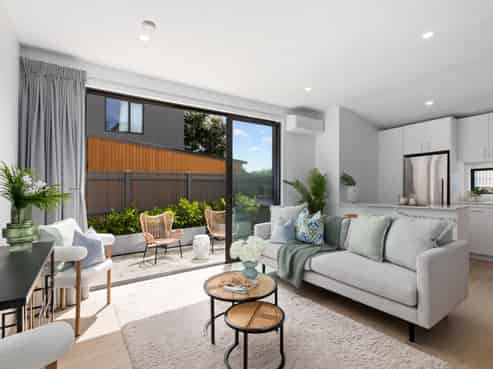 6/323 Riverside Drive, Waterloo