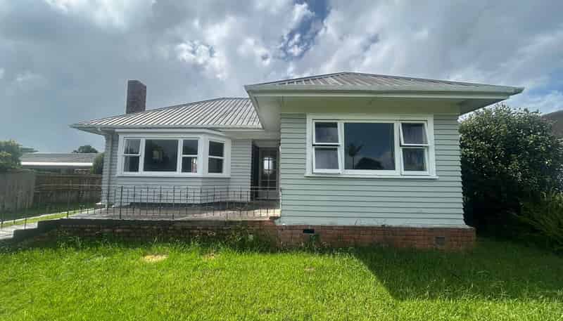 102 Ridge Road, Howick