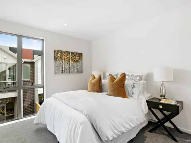 3/2B Walsall Street, Avondale