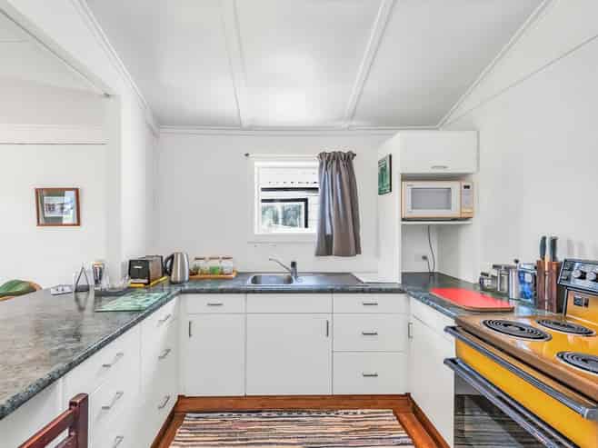 76 Anderson Avenue, Springston