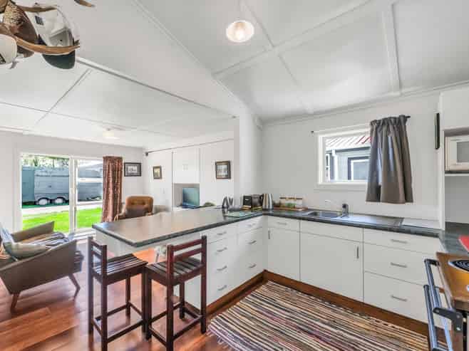 76 Anderson Avenue, Springston