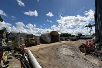 Workshop with extensive yard and gantry