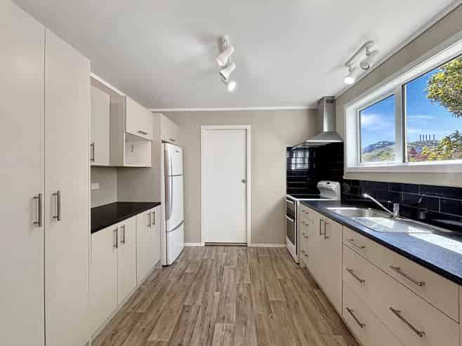 15 Wilson Street, Newtown