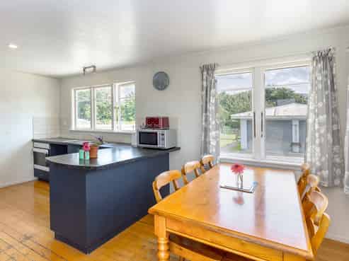 24 Daniell Street, Featherston