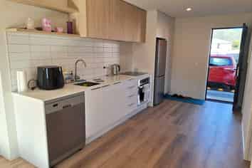 17/342 Waiwhetu Road, Fairfield