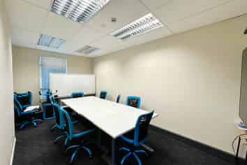 EXCELLENT POSITION - WAREHOUSE / OFFICE
