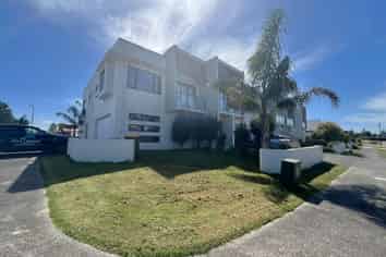 1 Ockhams Street, Karaka