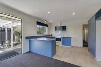 27 Kingsford Drive, Stoke