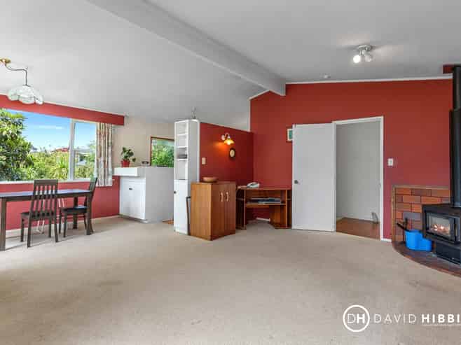35 Martin Crescent, Northcote