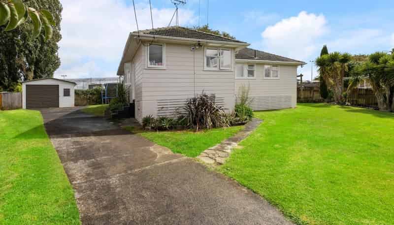 84 Arimu Road, Papakura