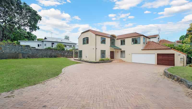 168 Gillies Avenue, Epsom