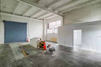 PRIME INDUSTRIAL UNIT 
