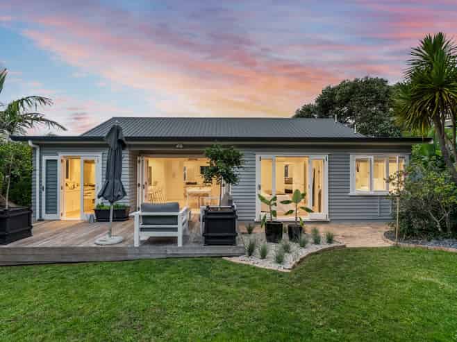 4 Yattendon Road, St Heliers