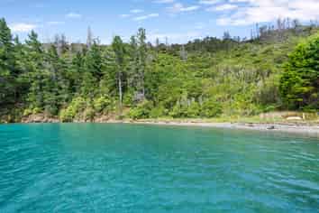 Lot 1 Te Iro Bay, Arapaoa Island