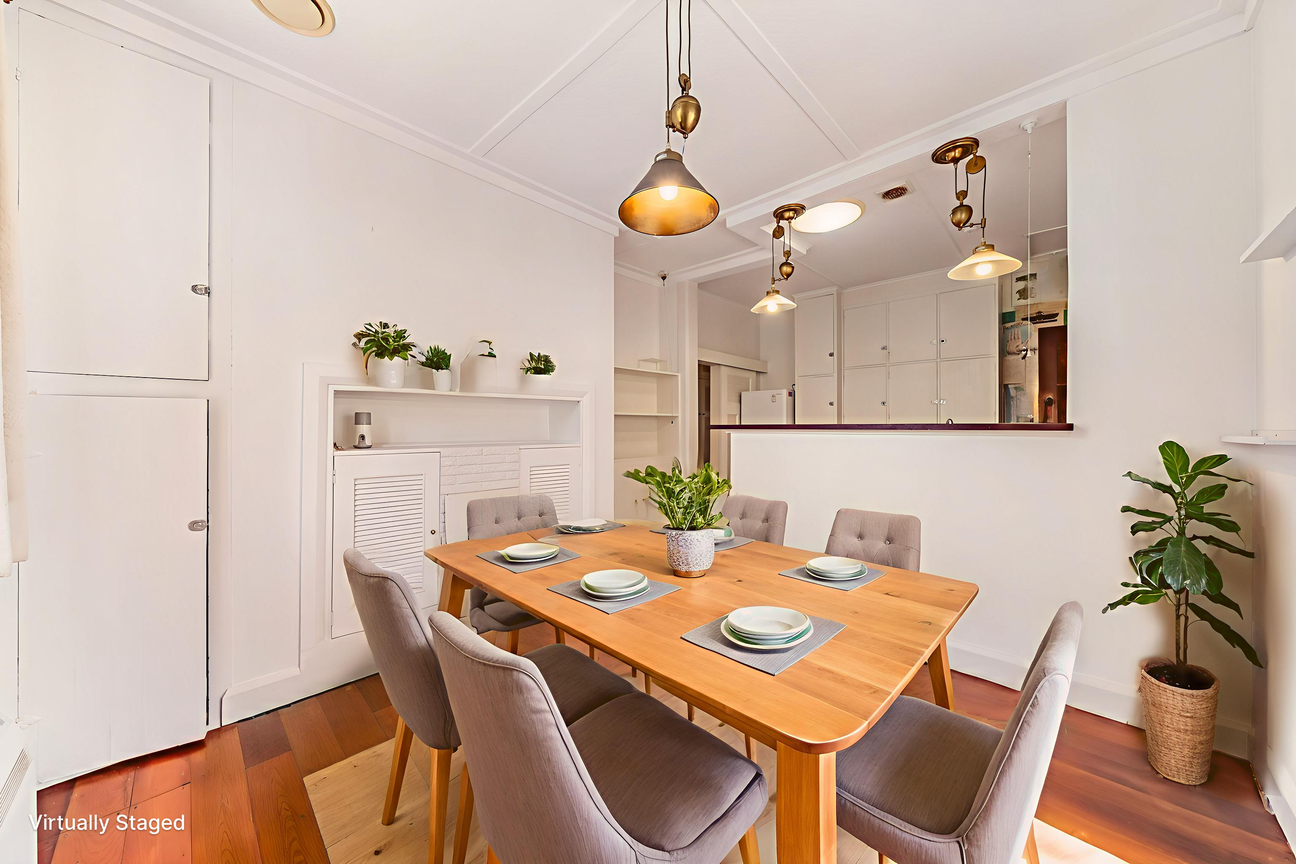 Opportunity Awaits in Central Karori - Vista 3