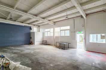 PRIME INDUSTRIAL UNIT 
