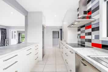 4 Waterbridge Way, ROLLESTON