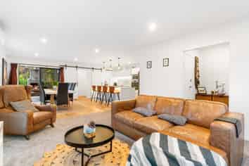 9 Noel Close, Mangawhai