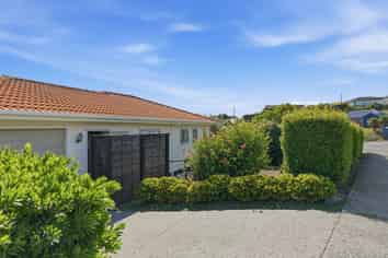 5 Torsby Road, Coopers Beach