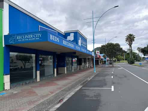 Flagship Retail Opportunity in the Heart of Mount