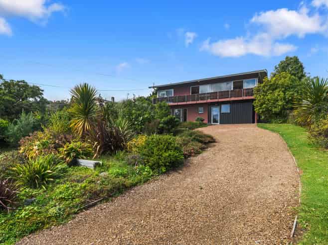 7 Te Ra Crescent, Diamond Harbour