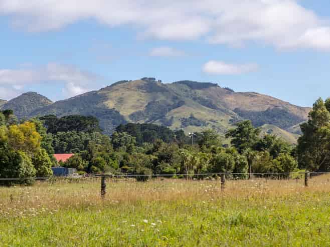 89 Hinau Gully Road, Carterton