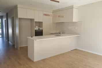 16 Gateway Avenue, Beachlands