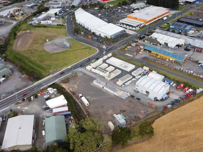 DEVELOPMENT OPPORTUNITY WITH HOLDING INCOME
