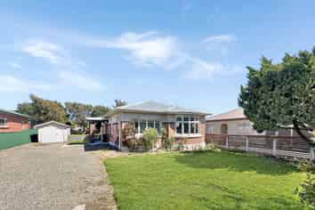 13 Arthur Street, Avenal